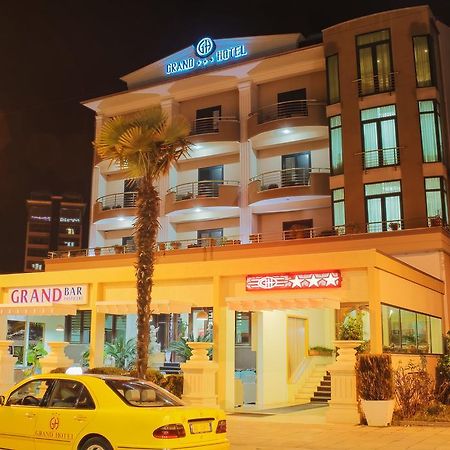 Grand Hotel Elbasan Buitenkant foto